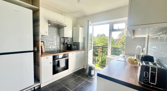 Апартаменты Modern 1 Bedroom Apt In Maidenhead Nr River Thames
