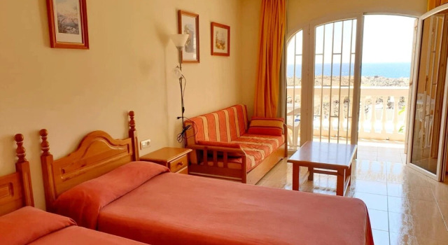 Studio in Costa del Silencio, With Wonderful sea View, Shared Pool, Furnished Terrace - 1 km From the Beach, Prenota Appartamento Costa Del Silencio 