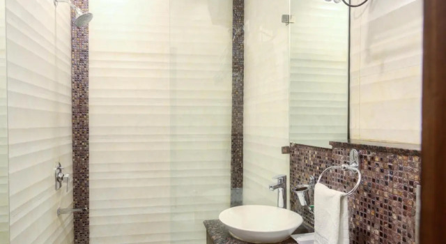 Hotel Dreamland Chandigarh, Buchen Sie Hotel SPA-Hotels in Chandigarh Region, SPA