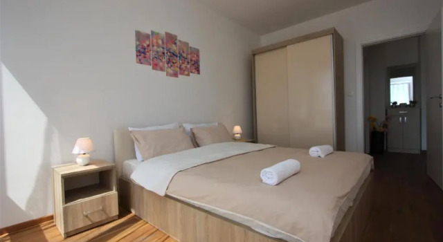 Amazing Sea View Apartment, Rezervasyon Daire Rafailovici 
