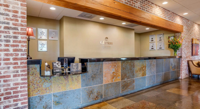 Clarion Inn and Conference Center, Boek Hotel Hotels in Missouri met zwembad, Zwembad