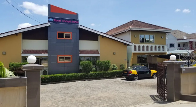 Royal Cockpit Hotels, Réserver Hôtel Mpuase Grand Accra