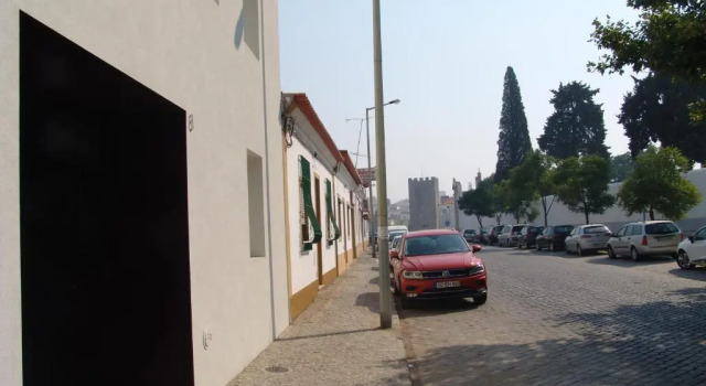 Коттедж с 4 комнатами Casa dos Aromas