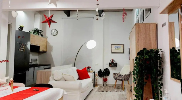 Benny's House, Забронировать Отель Кальяри Южная Сардиния, рядом с Национальный археологический музей