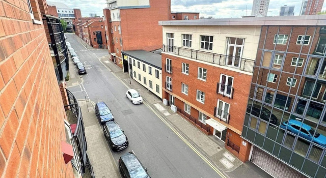 City Centre - Sleeps 2 - Wifi Parking Projector, Забронировать Апартаменты/квартира Апартаменты Бирмингема, рядом с Royal Birmingham Society of Artists, Апартаменты/квартира