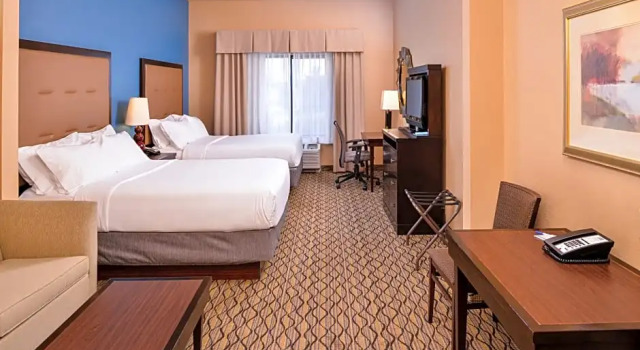 Одноместный люкс Holiday Inn Express & Suites Wichita Falls by IHG