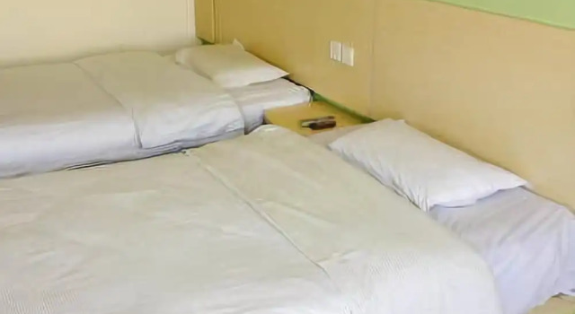 7 Days Inn