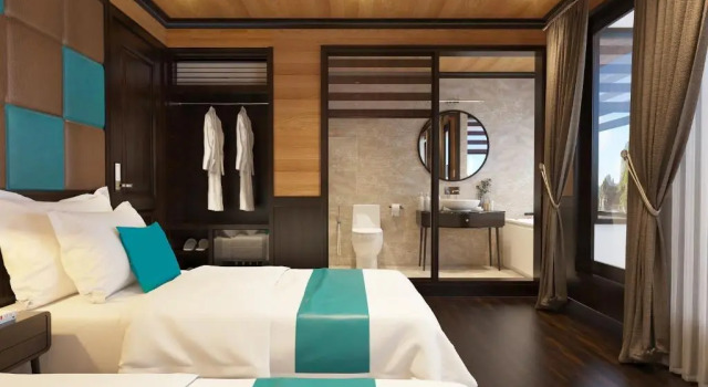 Полулюкс с балконом La Casta Cruise Luxury Ha Long Bay Experience Private Cabin with Ocean View Balcony and Bathtub