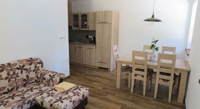 Апартаменты Deluxe Club Rezidence Pod Lučí