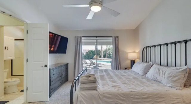 Havasu Paradise w/ Private Pool, Hot Tub & Casita!, Забронировать Отель Лейк-Хавасу-Сити штат Аризона