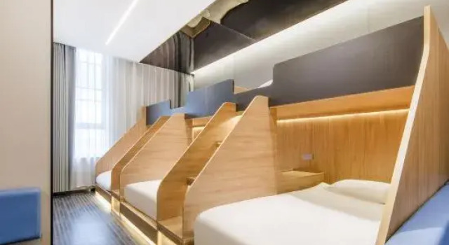 Кровать в общем номере i Electronic Sports Hotel (Shanghai Pujiang Lianhang Road Subway Station)