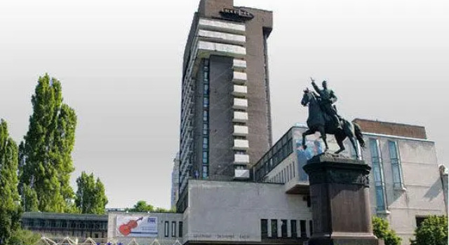 Кровать в общем номере Гостиница «Экспресс»
