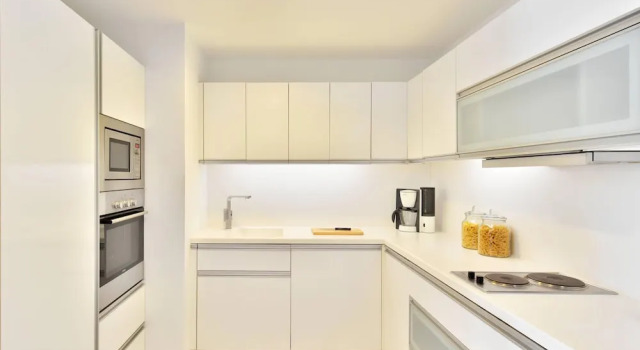 Люкс с 2 комнатами с балконом Marriott Suites Pune