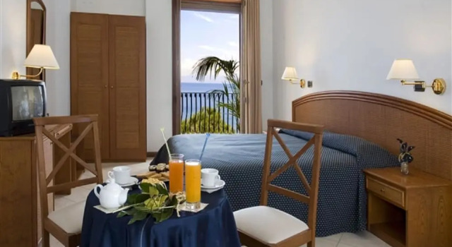 Двухместный номер Standard с балконом Hotel Riviera Lido