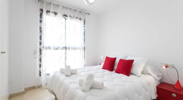 ApartUP Francia Contemporary, Забронировать Отель Каминс-аль-Грау 