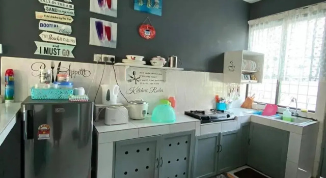 Suhana HomeStay Semporna - Cozy Home, Prenota Hotel Semporna Sabah