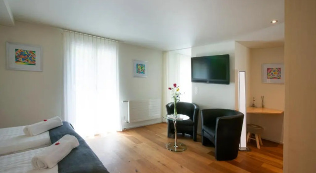 Landgasthof Zollhaus, Buchen Sie Hotel Sachseln Melchsee-Frutt