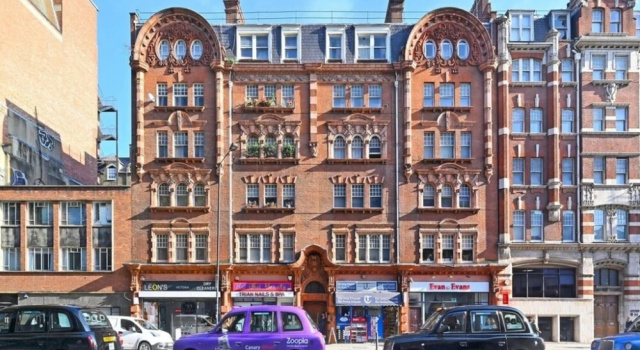 Stunning One-bedroom Apartment Right Near Victoria Station, Varaa Huoneisto Asunnot kohteessa Merseyside, Huoneisto