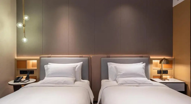 Двухместный номер Standard Novotel Tianjin Drum Tower