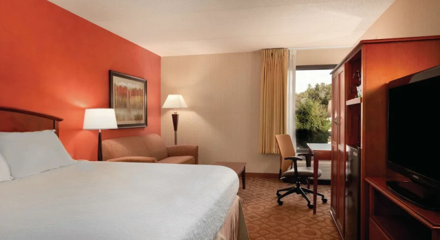 Кровать в общем номере Hampton Inn - York