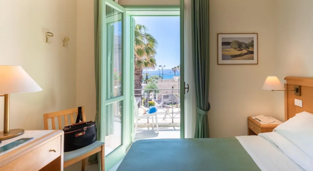 Номер Superior Hotel Euromare