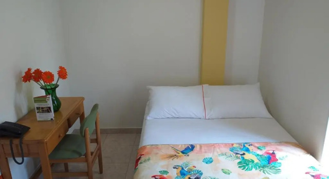 Centro Recreacional IASCEBOY, Rezervovat Hotel Hotely v Santander s parkováním, Parkování