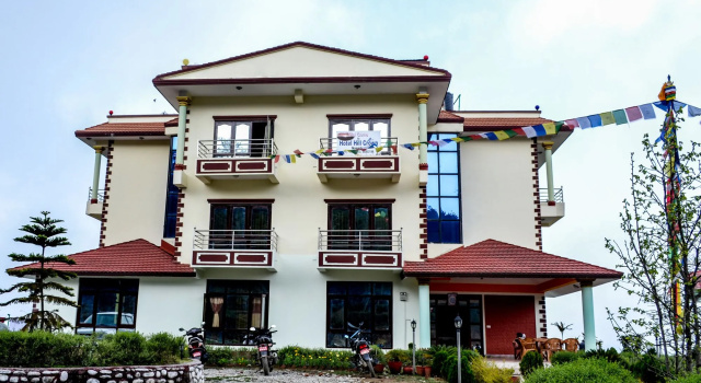 Hotel Hill Crown