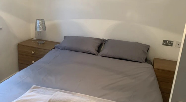 Impeccable 4-bed House Next Door to the Liberty