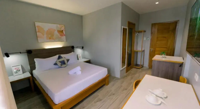 Madonna Hometel and Suites New Pandan