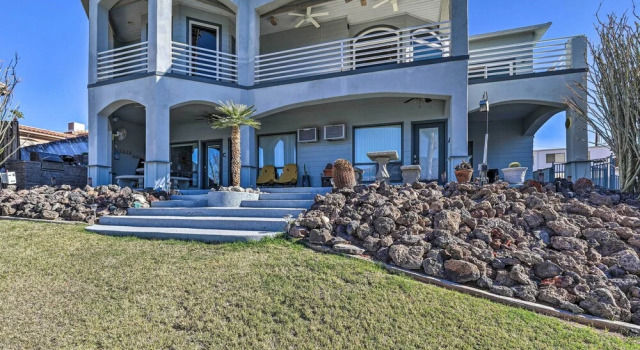 Коттедж с 3 комнатами Spacious Parker House on the Colorado River