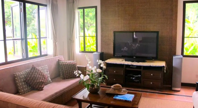 Вилла 6 Bedroom Seaview Villa with Pool