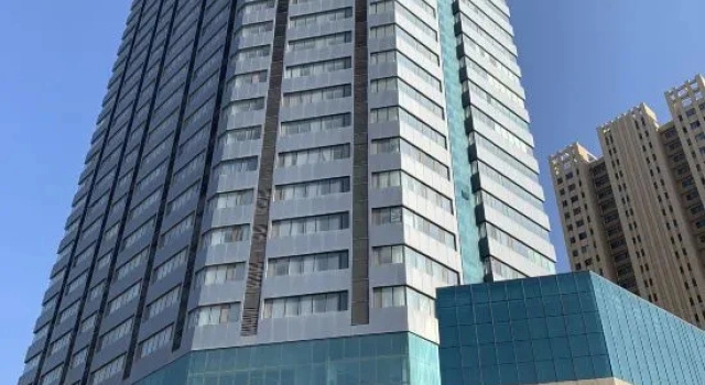 Vienna Hotel, Забронировать Отель Отели Яньтай с парковкой, Парковка