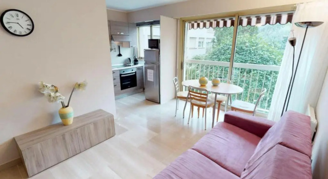 Studio Menton, 1 pièce, 3 personnes - FR-1-196-224