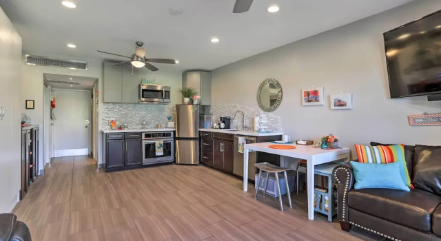 Апартаменты Pool & Hot Tub Access: Palm Desert Studio Condo
