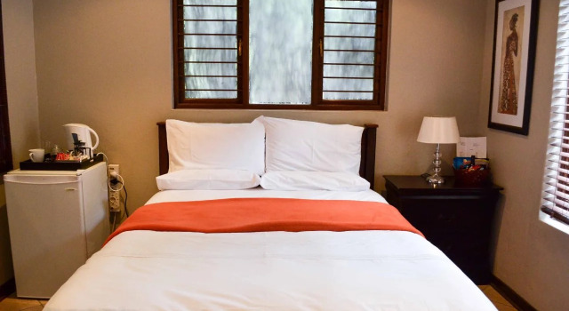 Five A Morris Bed and Breakfast