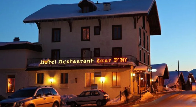 La Tour d' Ai, Varaa Hotelli Leysin 