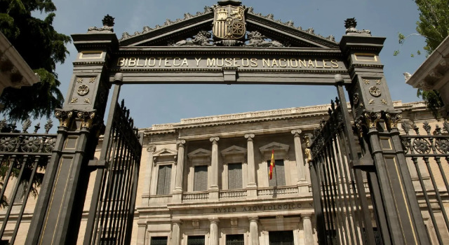 Casa de Huéspedes Galaica, Забронировать Отель Отели Мадрида 3 звезды, рядом с Веласкес, 3*