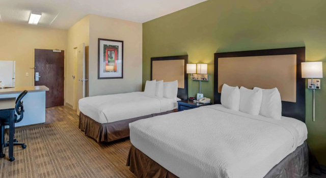 Четырёхместный люкс Extended Stay America Select Suites Chicago O'Hare
