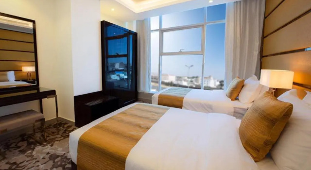 Полулюкс Golden Dream Hotel