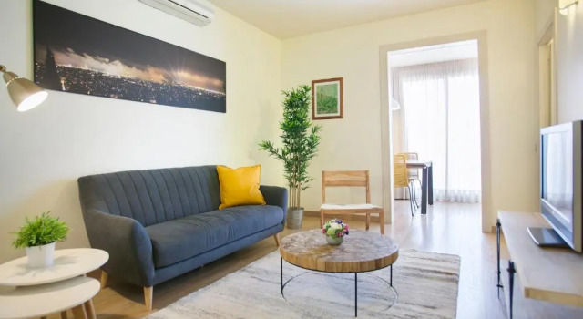 Апартаменты с балконом Tendency Apartments 7