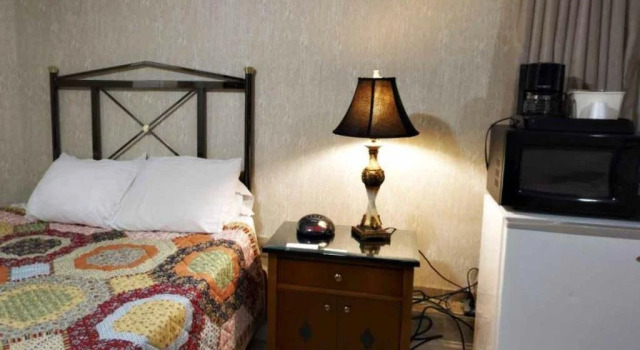 Cedar Park Whirlpool Suites, Buchen Sie Hotel North Stonington Connecticut
