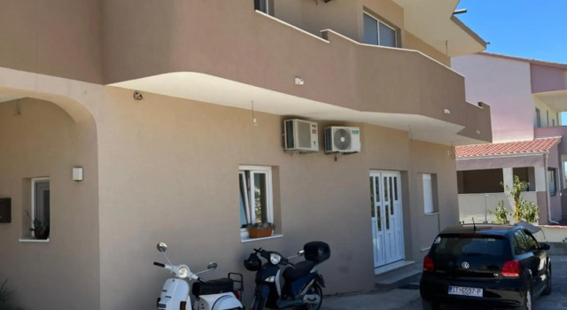 Apartmani Miki
