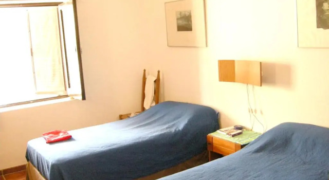 House with 2 bedrooms in Albufeira with furnished garden 400 m from the beach, Rezerwuj Hotel Hotele w Algarve z parkingiem, Parking
