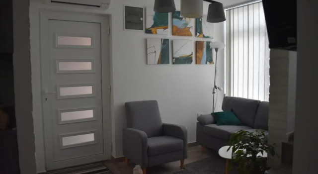 Damun, Buchen Sie Hotel Belgrad Zentralserbien
