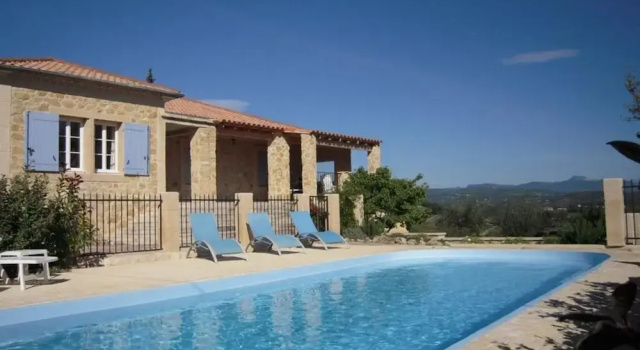 Appealing Apartment in Sankt Aldegund, Rezervasyon Daire Rasteau Vaucluse