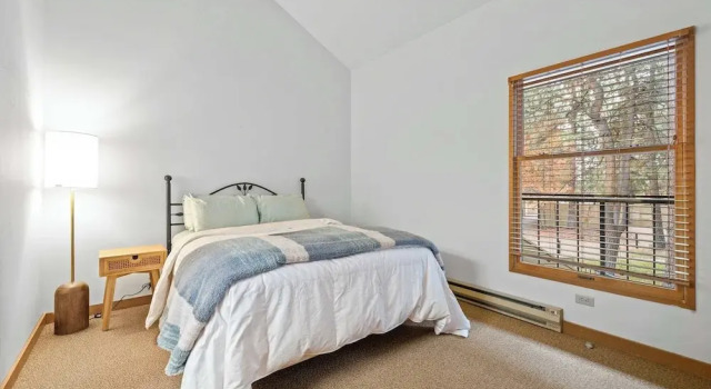 Scenic 1 Bedroom W/loft at Mount Bachelor Resort!
