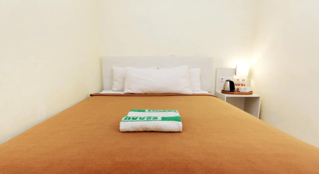Masri Living by Daphna Management, Book Guesthouse Hotels in Yogyakarta Province with Breakfast, Breakfasts