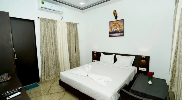 Fintastic Beach Resort, Забронировать Курортный отель Отели штата Махараштры 3 звезды, 3*