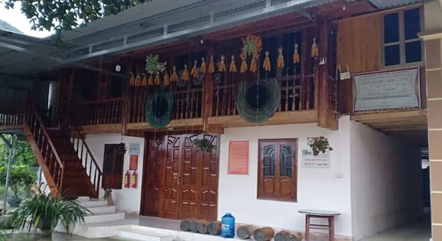 Yen Nhu Guesthouse - Hostel, Rezervovat Hostel Bac Ha 