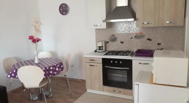 Апартаменты Dama Apartment